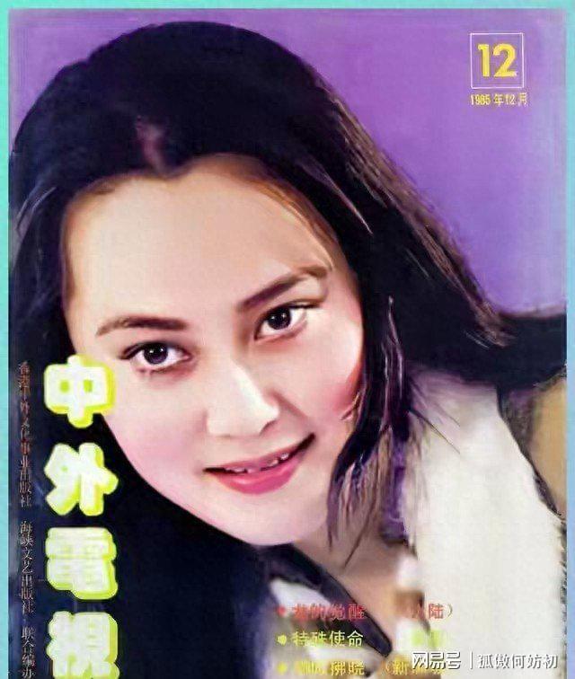 被传与小8岁导演王伟隐婚仅一年，宋佳近况曝光，胡军当初没说错